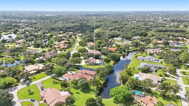3151 SW 133rd Ter, Davie, FL 33330