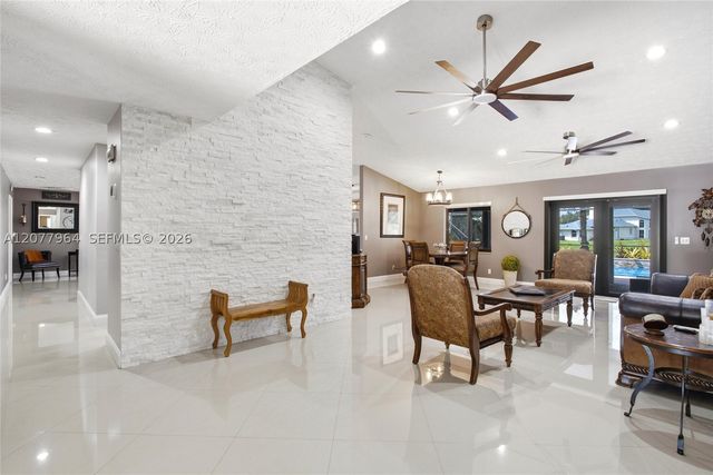3151 SW 133rd Ter, Davie, FL 33330