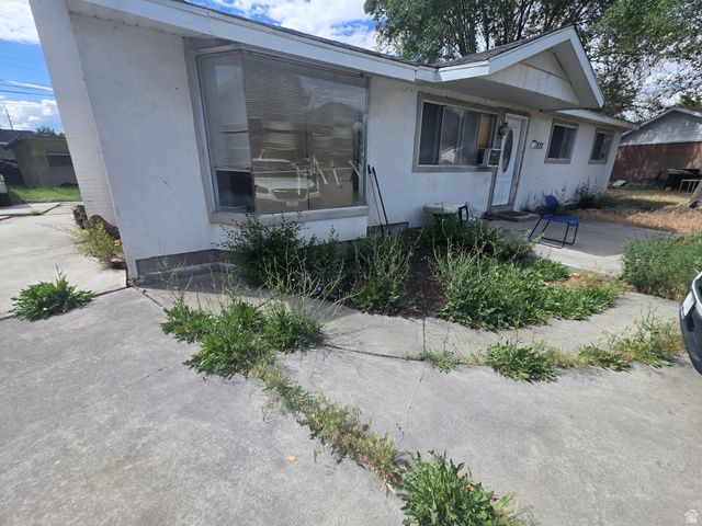 1928 W 100 S, Provo, UT 84601