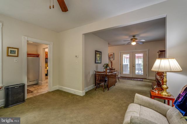 120 W LEMON ST, Lititz, PA 17543