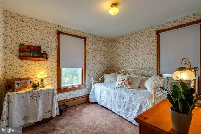 120 W LEMON ST, Lititz, PA 17543