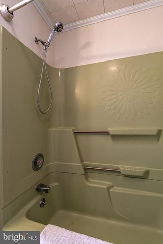 120 W LEMON ST, Lititz, PA 17543