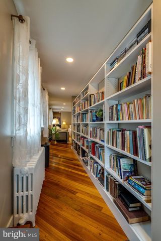120 W LEMON ST, Lititz, PA 17543