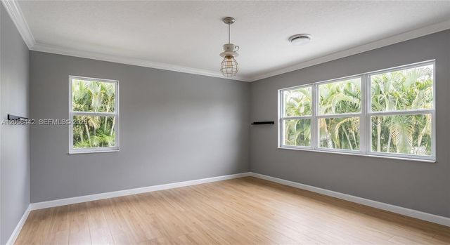 121 NW 47th St, Miami, FL 33127