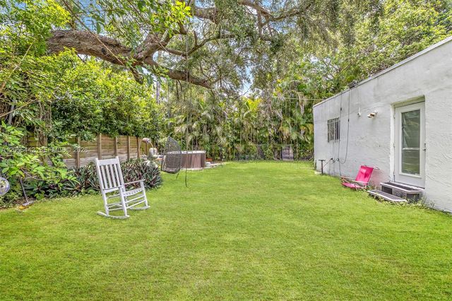 121 NW 47th St, Miami, FL 33127