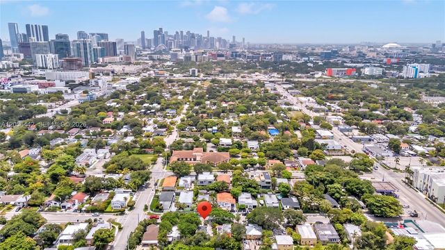 121 NW 47th St, Miami, FL 33127