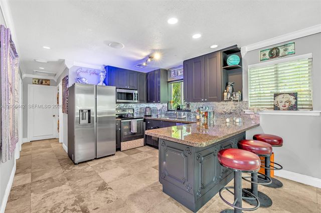 121 NW 47th St, Miami, FL 33127