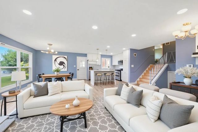 9206 Kostner Avenue, Skokie, IL 60076