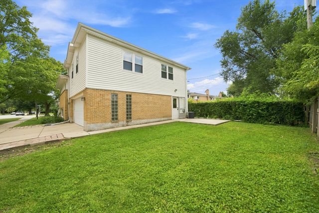 9206 Kostner Avenue, Skokie, IL 60076