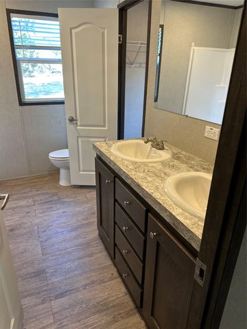 24510 Long Hollow TRL, Leander, TX 78641