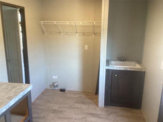 24510 Long Hollow TRL, Leander, TX 78641