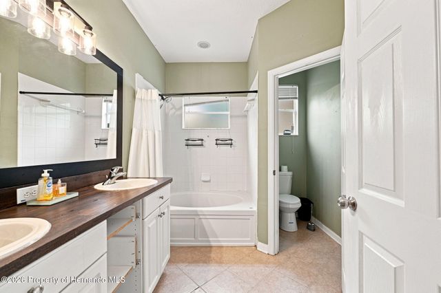 8814 Southern Charm Circle, Brooksville, FL 34613