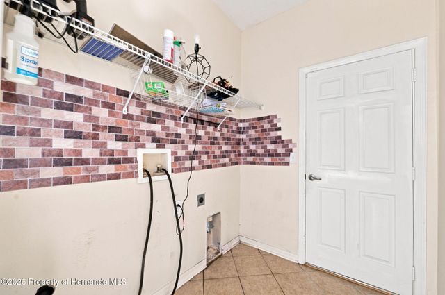 8814 Southern Charm Circle, Brooksville, FL 34613