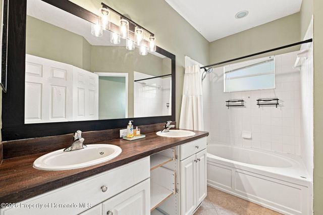 8814 Southern Charm Circle, Brooksville, FL 34613