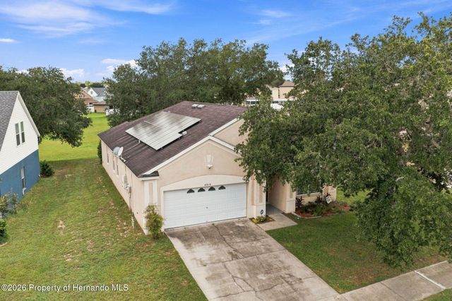 8814 Southern Charm Circle, Brooksville, FL 34613