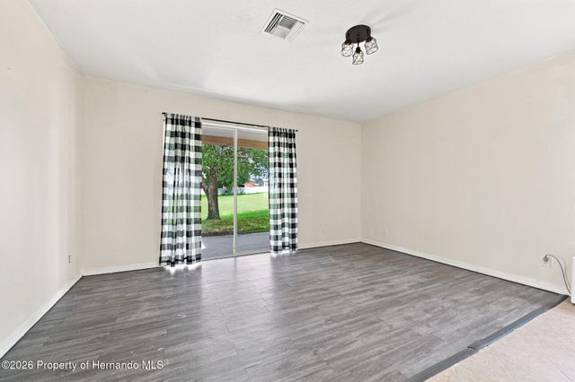 8814 Southern Charm Circle, Brooksville, FL 34613