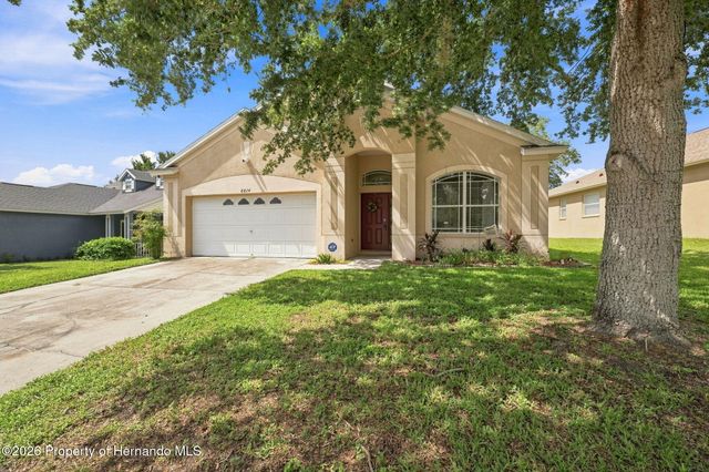 8814 Southern Charm Circle, Brooksville, FL 34613