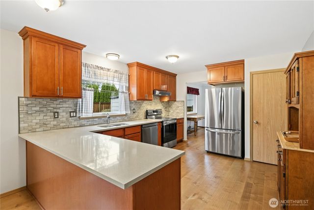 11548 215th Avenue E, Bonney Lake, WA 98391