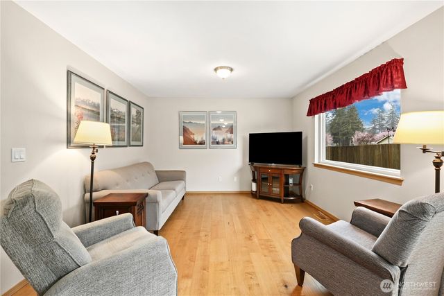 11548 215th Avenue E, Bonney Lake, WA 98391