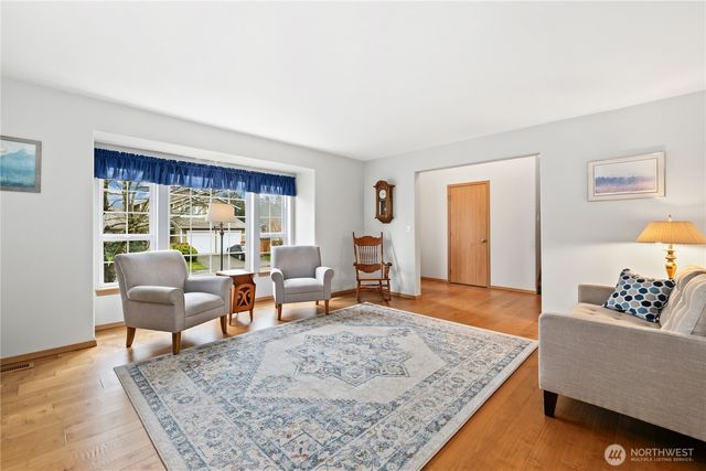 11548 215th Avenue E, Bonney Lake, WA 98391