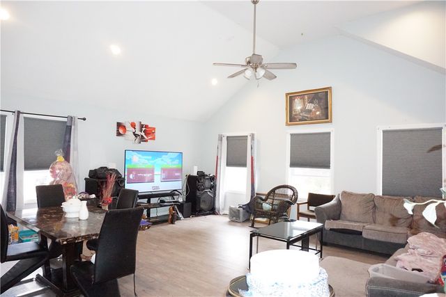 12 Thomas Avenue, Pawtucket, RI 02860