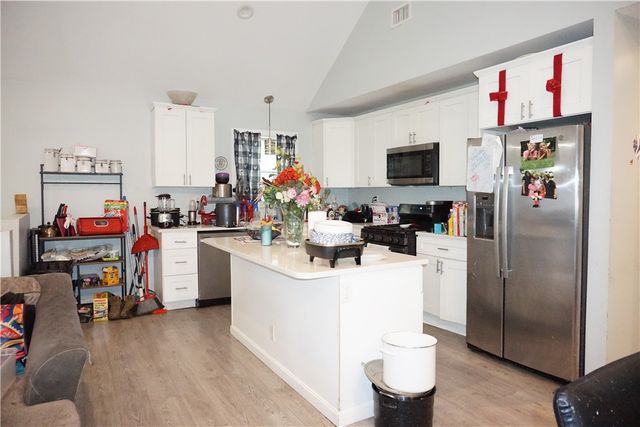 12 Thomas Avenue, Pawtucket, RI 02860