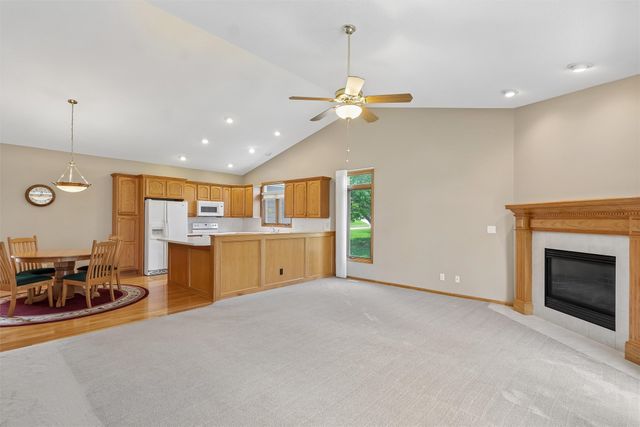 1845 SE Ashleaf Circle, Waukee, IA 50263