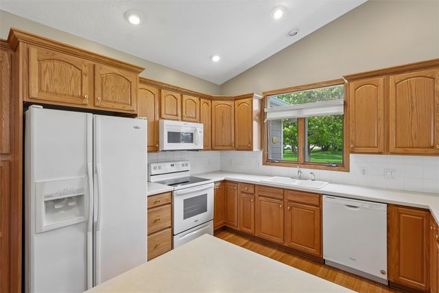 1845 SE Ashleaf Circle, Waukee, IA 50263