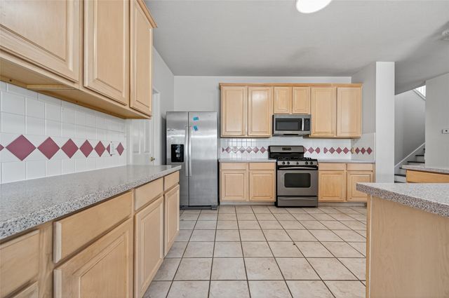 16515 Cypress Thicket Dr, Cypress, TX 77429