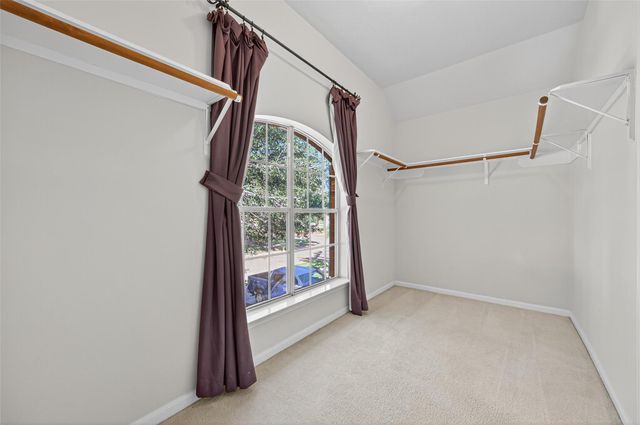 16515 Cypress Thicket Dr, Cypress, TX 77429