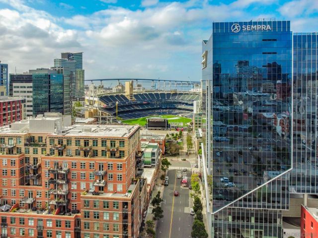 575 6Th 1502, San Diego, CA 92101