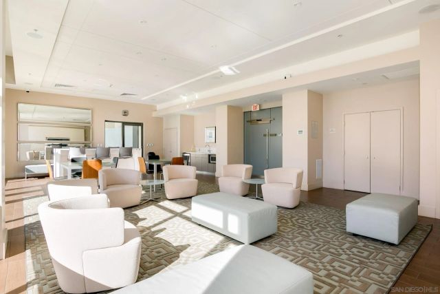 575 6Th 1502, San Diego, CA 92101