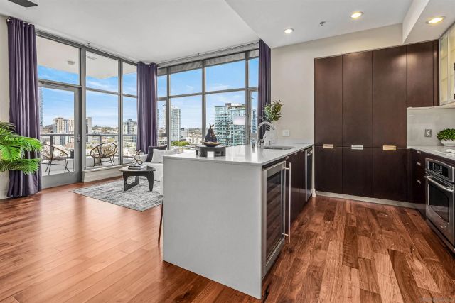 575 6Th 1502, San Diego, CA 92101