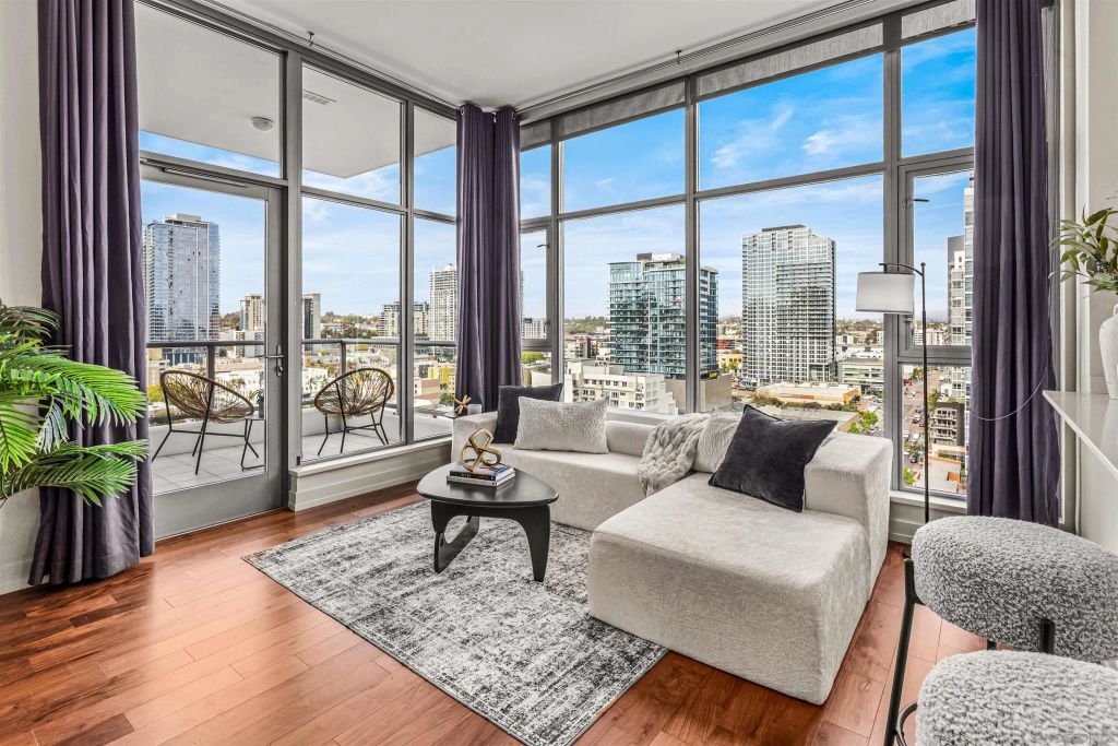 575 6Th 1502, San Diego, CA 92101