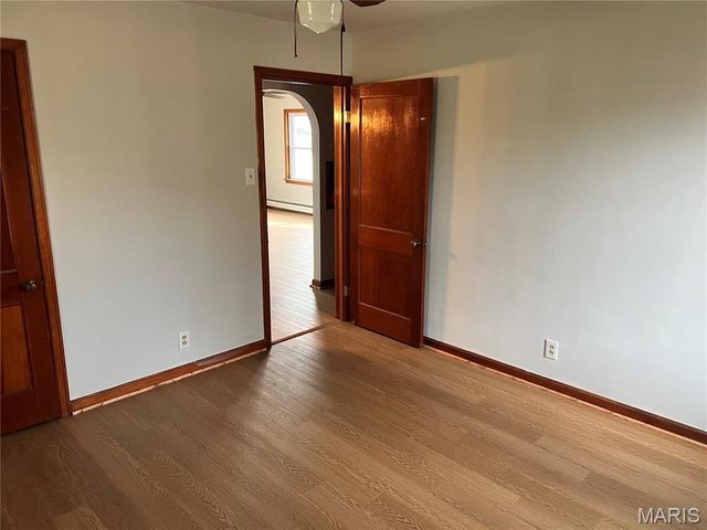 614 E Tyler Avenue, Litchfield, IL 62056