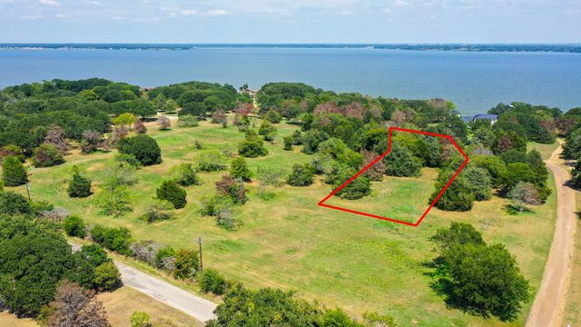 1801 Fox Hollow Lane, Kemp, TX 75143