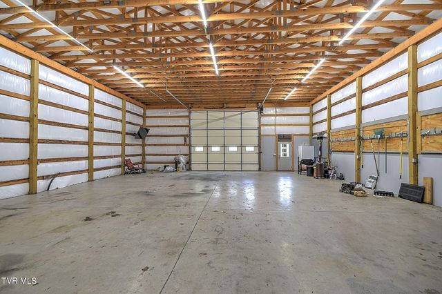 1020 Pigeon Hollow Road, Afton, TN 37616