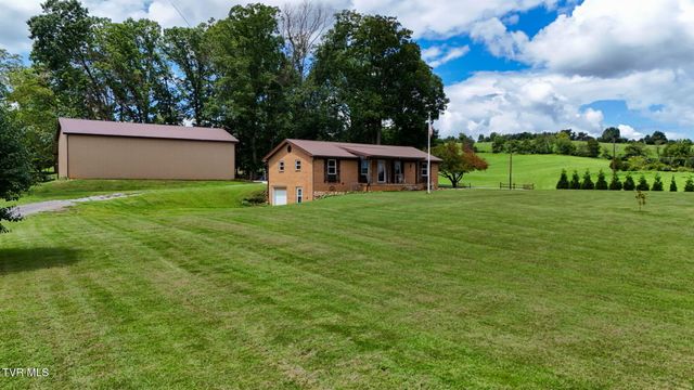 1020 Pigeon Hollow Road, Afton, TN 37616