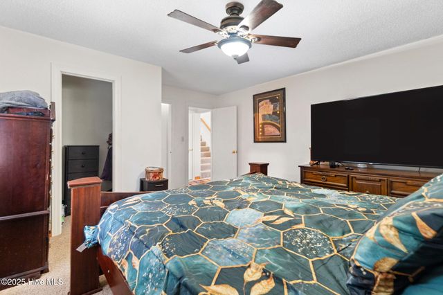243 Pirate Cove Way, Hertford, NC 27944