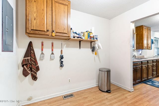 243 Pirate Cove Way, Hertford, NC 27944