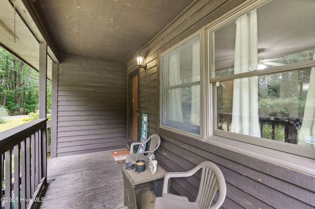 243 Pirate Cove Way, Hertford, NC 27944