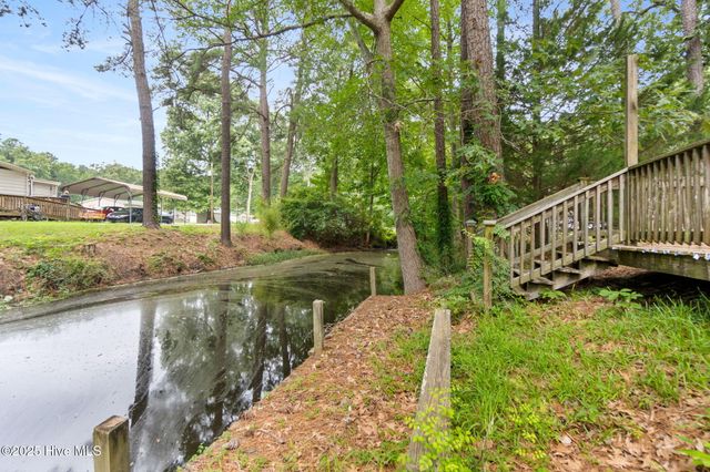 243 Pirate Cove Way, Hertford, NC 27944