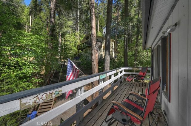 802 Knight Court, Lake Arrowhead, CA 92352