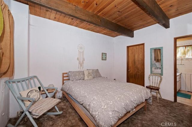 802 Knight Court, Lake Arrowhead, CA 92352
