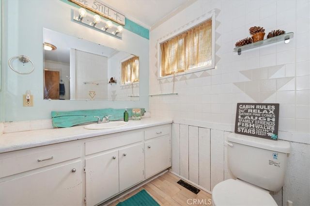 802 Knight Court, Lake Arrowhead, CA 92352