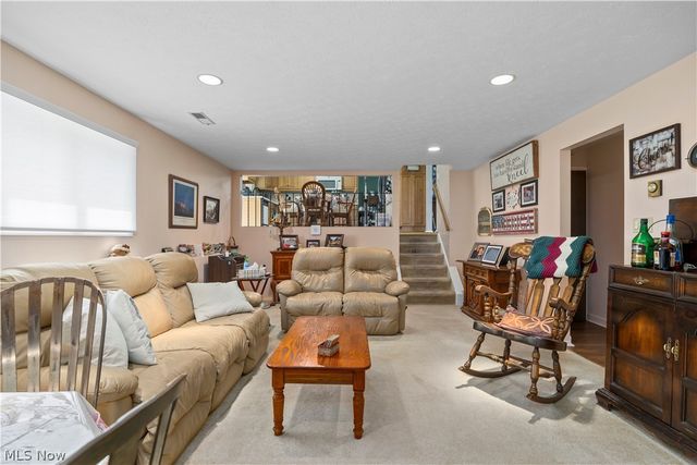 20563 Holly Circle, Strongsville, OH 44149