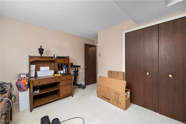 20563 Holly Circle, Strongsville, OH 44149