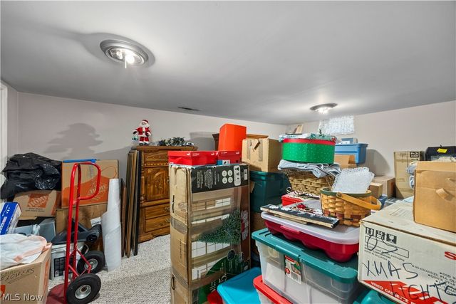 20563 Holly Circle, Strongsville, OH 44149