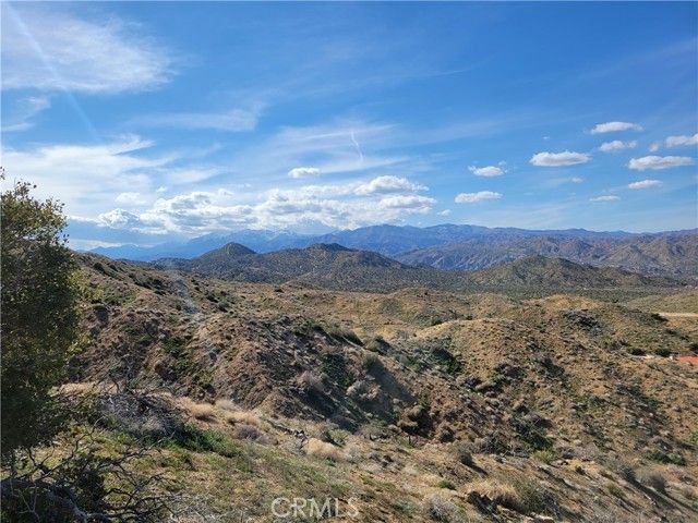 56335 Eagles Nest Road, Yucca Valley, CA 92284