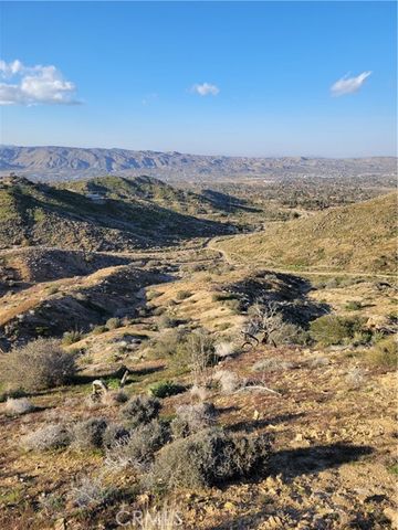 56335 Eagles Nest Road, Yucca Valley, CA 92284